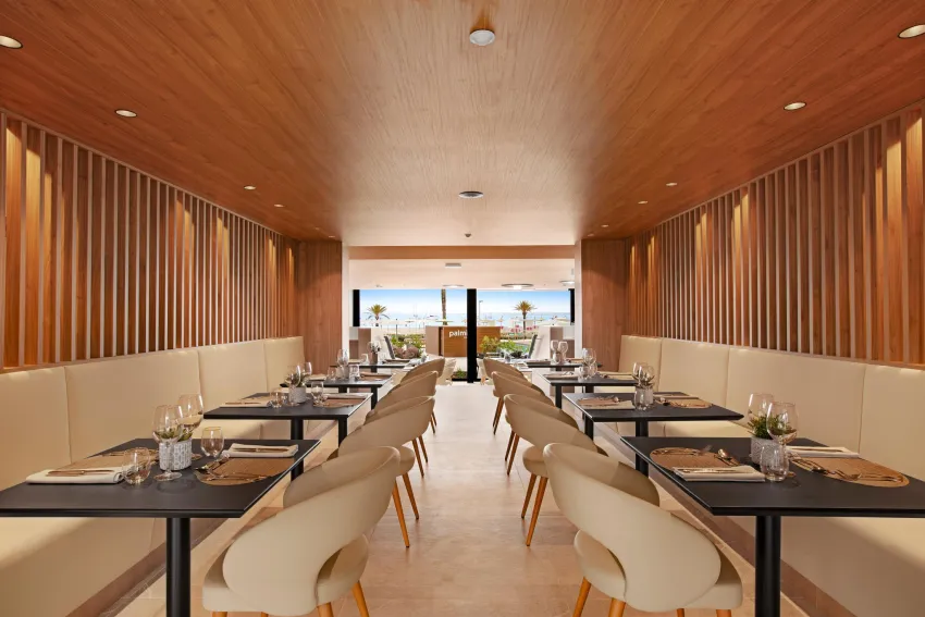 VIVA Golf Adults Only 18+ 4*-18