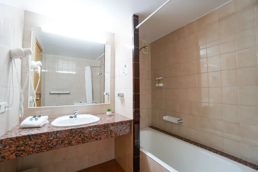 Hotel Millor Sol 3*-6