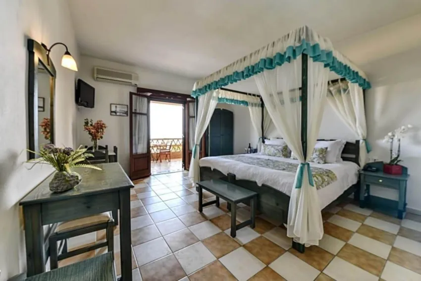 Sea View Village 4*-10