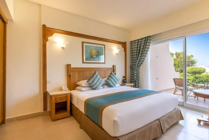 LONG BEACH RESORT  4*-31