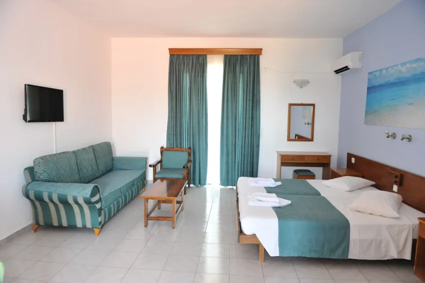 Maritime Apartments 2*-17