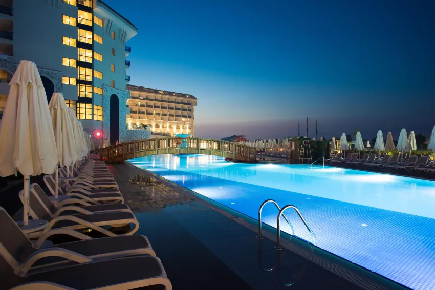 Water Side Resort & Spa 5*-36