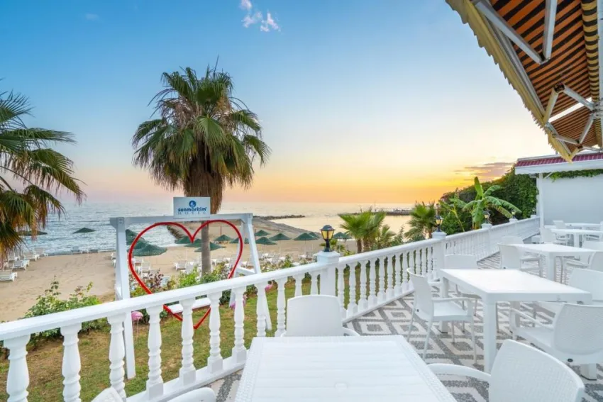 RAMIRA BEACH HOTEL   4*-17