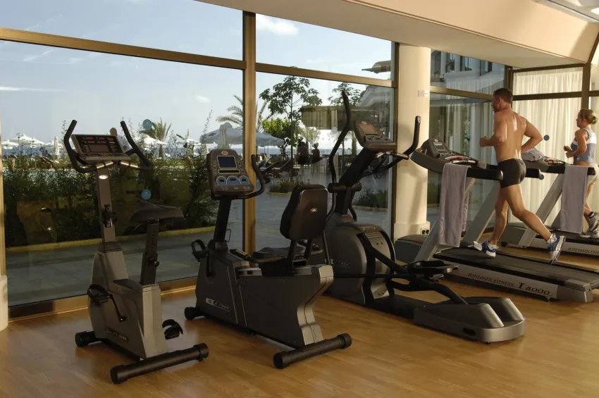 Constantinou Bros Athena Royal Beach Hotel 4*-9