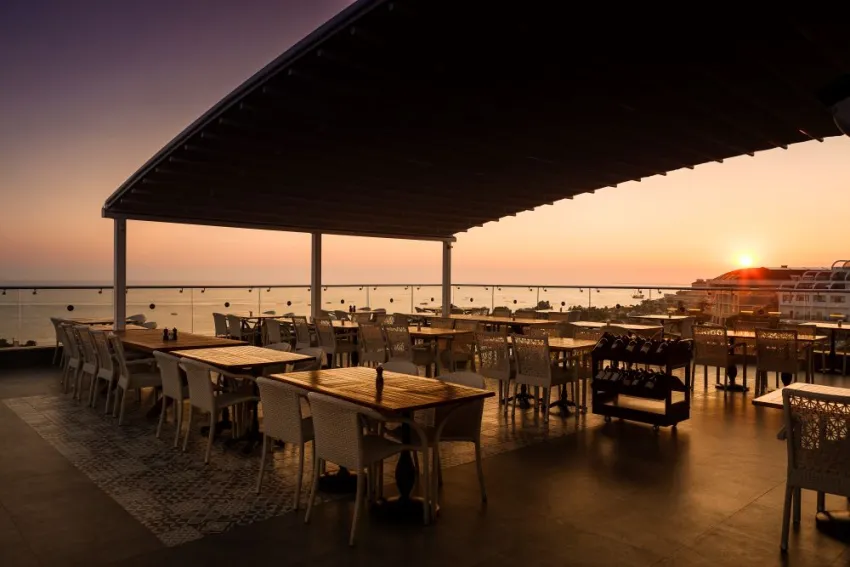 SIDE SU HOTEL (ADULT ONLY 16+)  4*-12