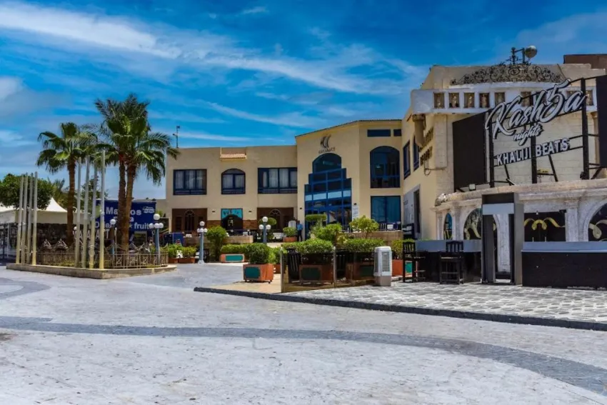 CATARACT RESORT  4*-6