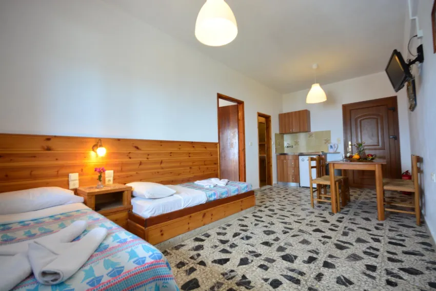 Spiros - Soula Family Hotel and Apts 3*-7