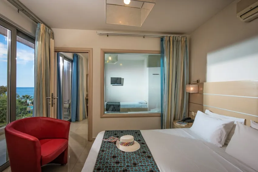 Corissia Beach Hotel 3*-3