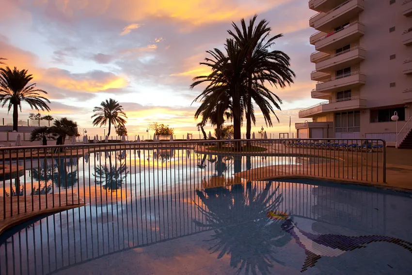 Aparthotel Playa Dorada 3*-9