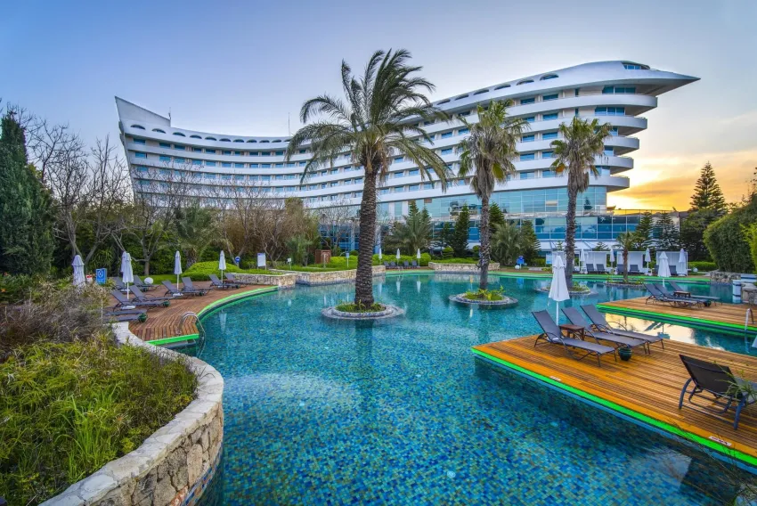 Concorde Deluxe Resort 5*-1