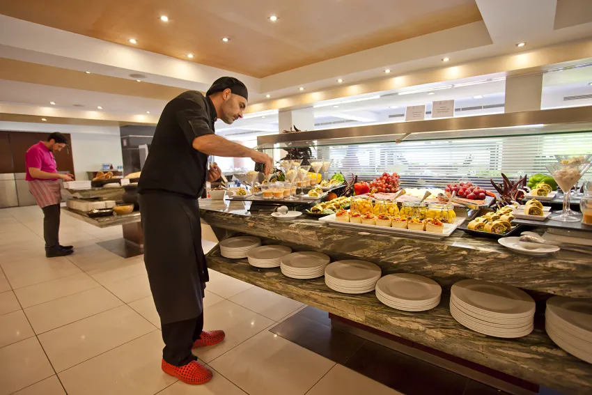 FERGUS Bermudas 4*-31