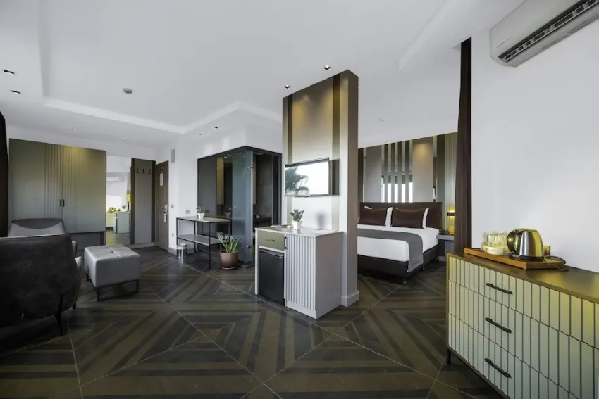 Riviera Hotel & Spa 4*-12