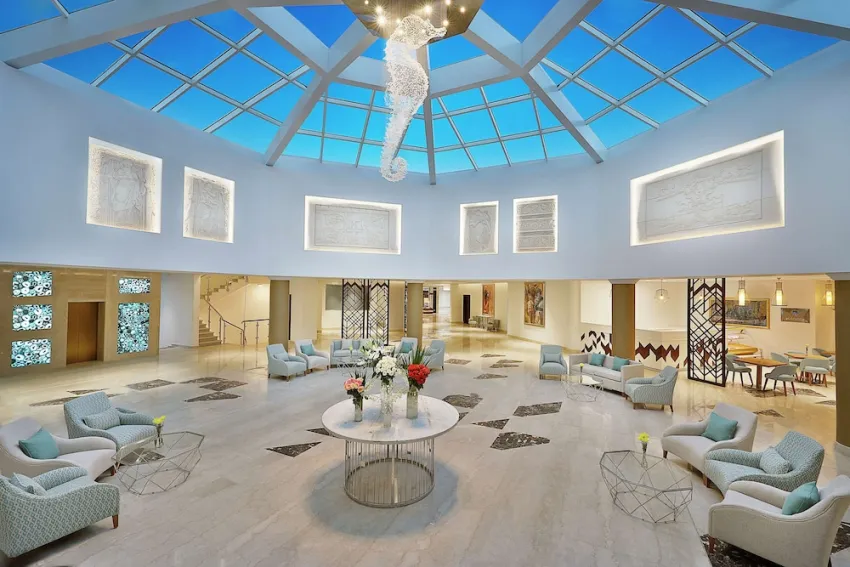 Hilton Hurghada Plaza 5*-3