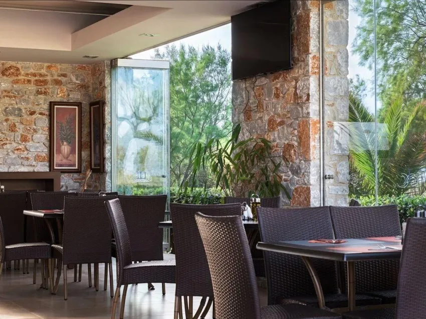 Lito Beach Hotel 3*-100