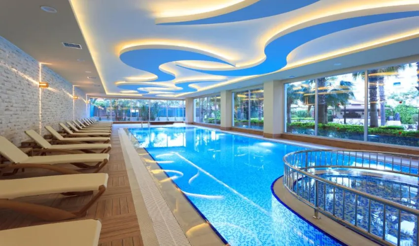 ROYAL GARDEN BEACH HOTEL  5*-6