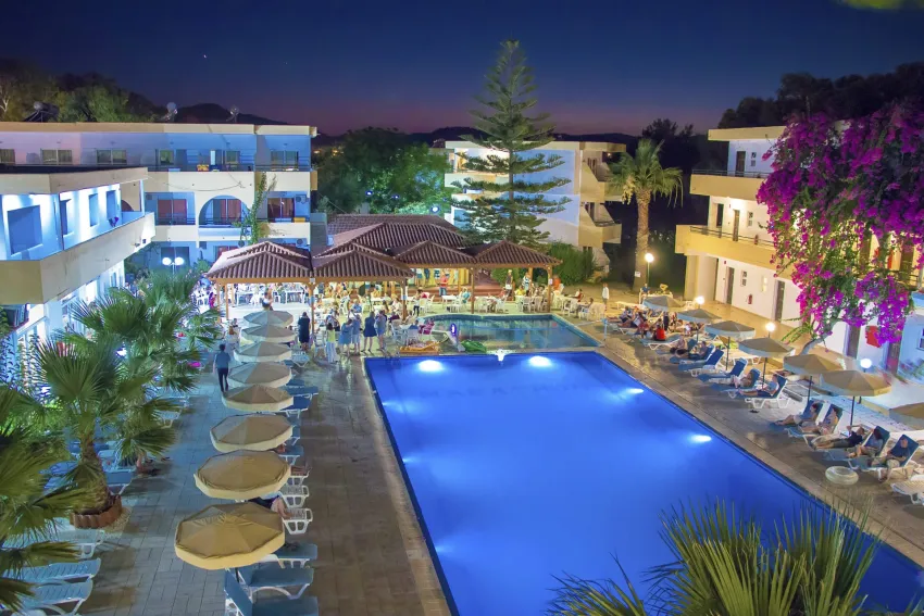 Marathon Hotel 4*-19