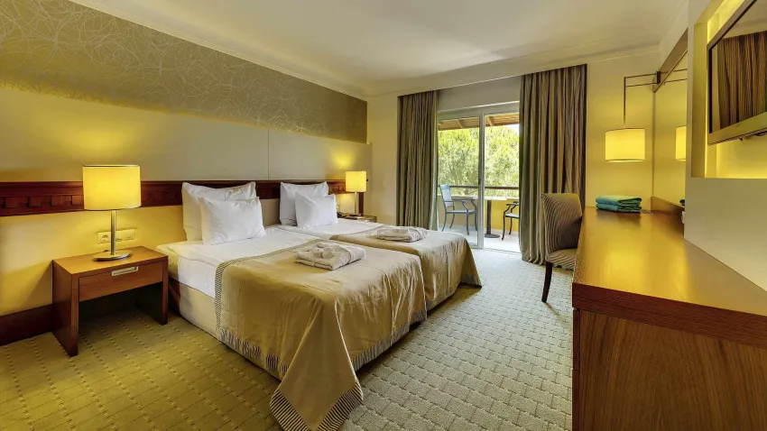 Robinson Club Nobilis 5*-12