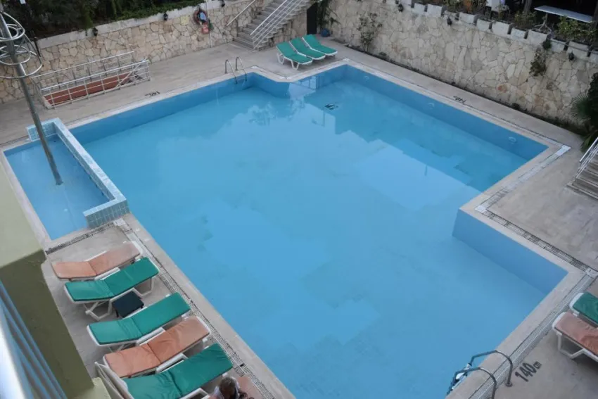 ARES CITY HOTEL  3*-65