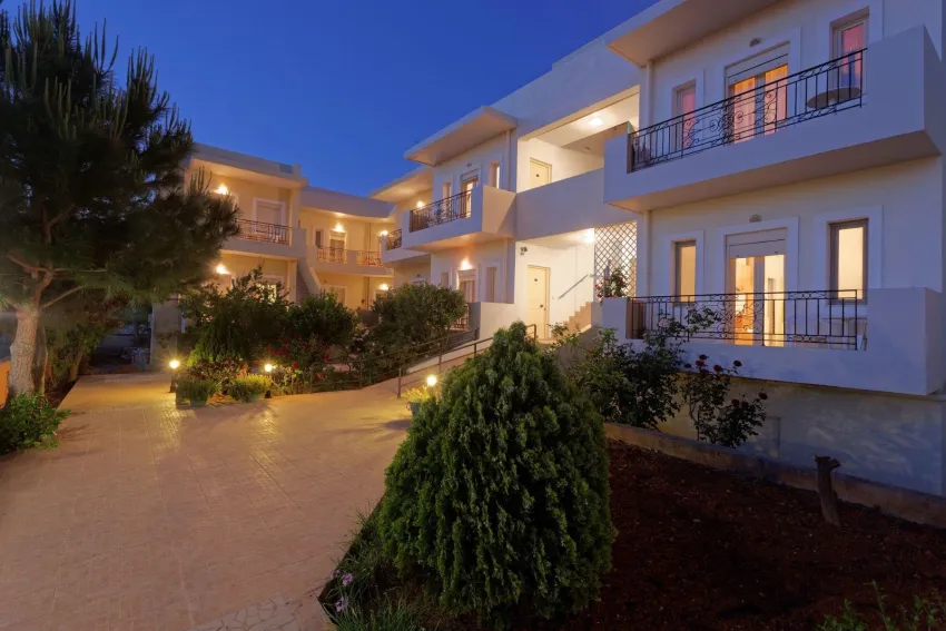 Fotis Studios And Apartments 4*-16