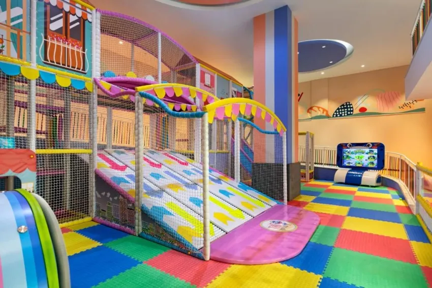 TITANIC DELUXE GOLF BELEK  5*-8