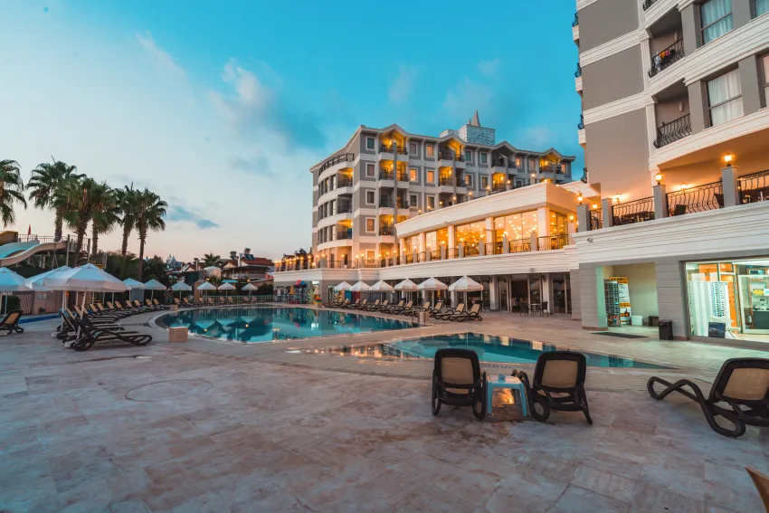 Royal Atlantis Beach 4*-20