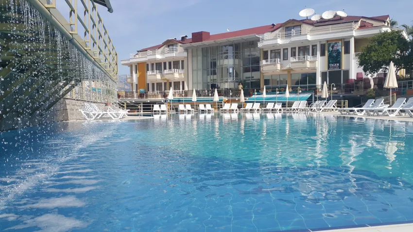 Tu Casa Gelidonya 4*-38