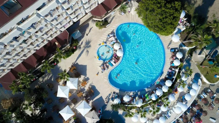 ANITAS HOTEL  4*-5