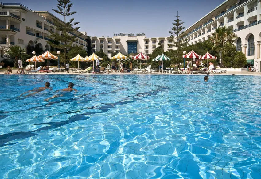 RIVIERA HOTEL 4*-19