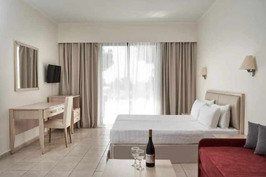 Kiotari Miraluna Beach Resort 4*-5