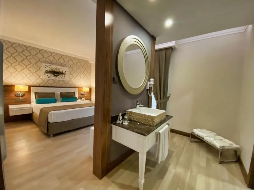 LUNA BLANCA RESORT & SPA  5*-23