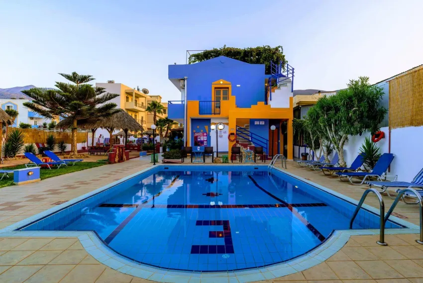 Eltina Apartments 3*-18