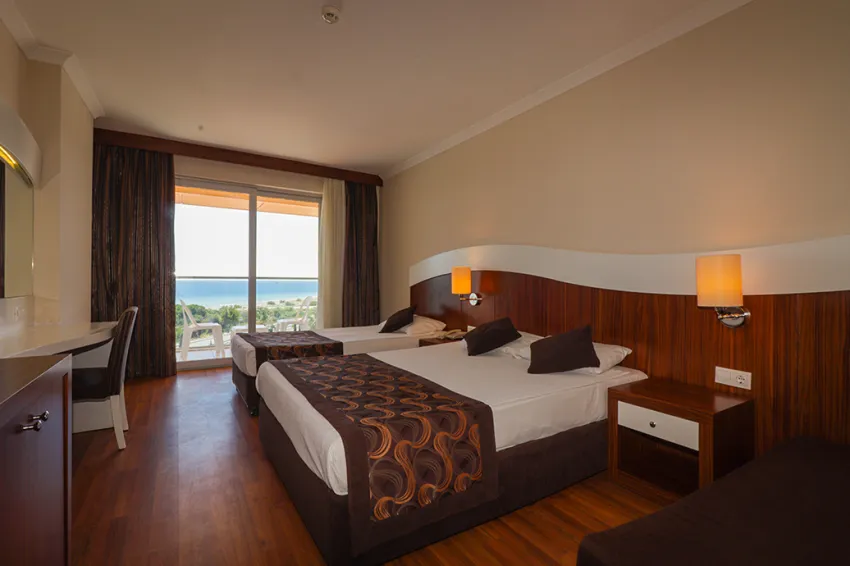 THRONE BEACH RESORT & SPA  5*-13