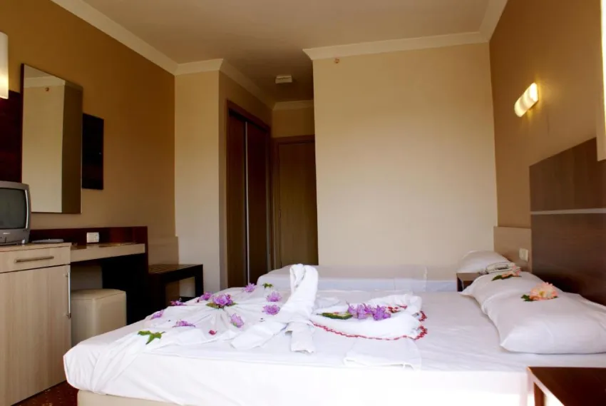 MAGIC SUN HOTEL  4*-2