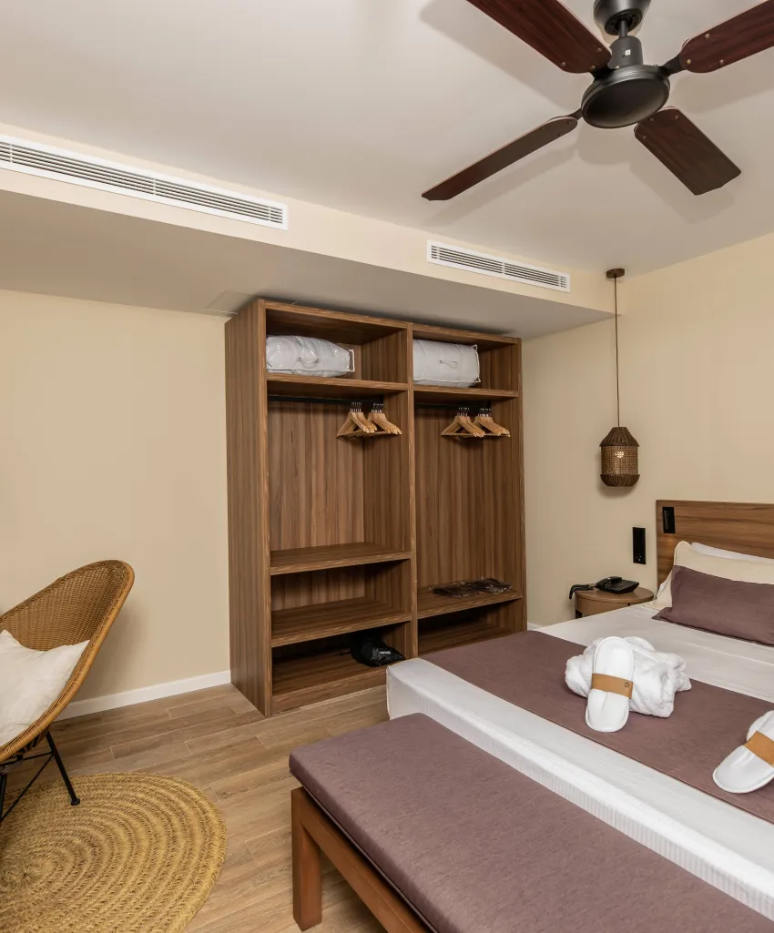 Eques Petit Resort 4*-56