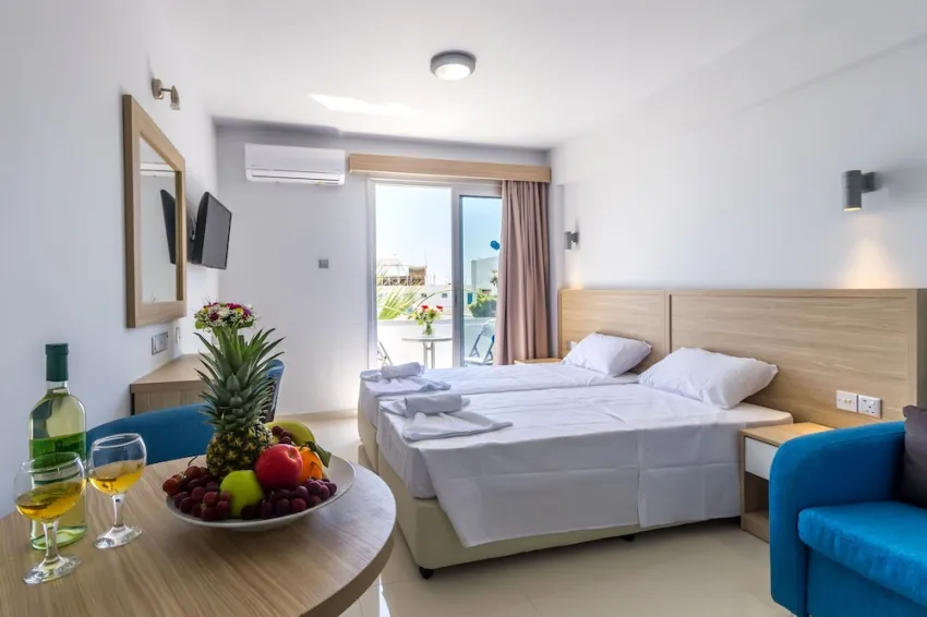 Paul Marie Hotel Apartments 3*-7