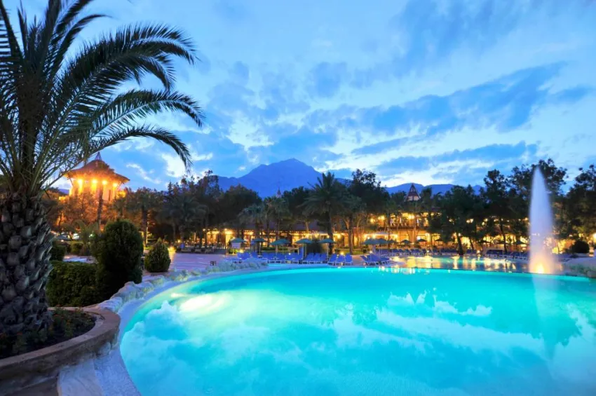 MARTI MYRA HOTEL  5*-7