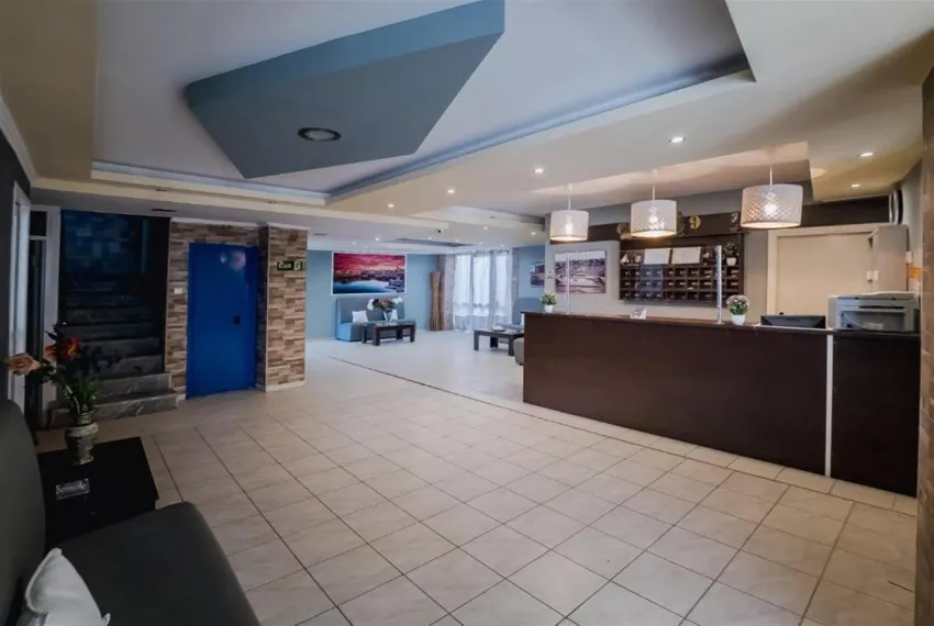 Cloud 9 Hotel 3*-5