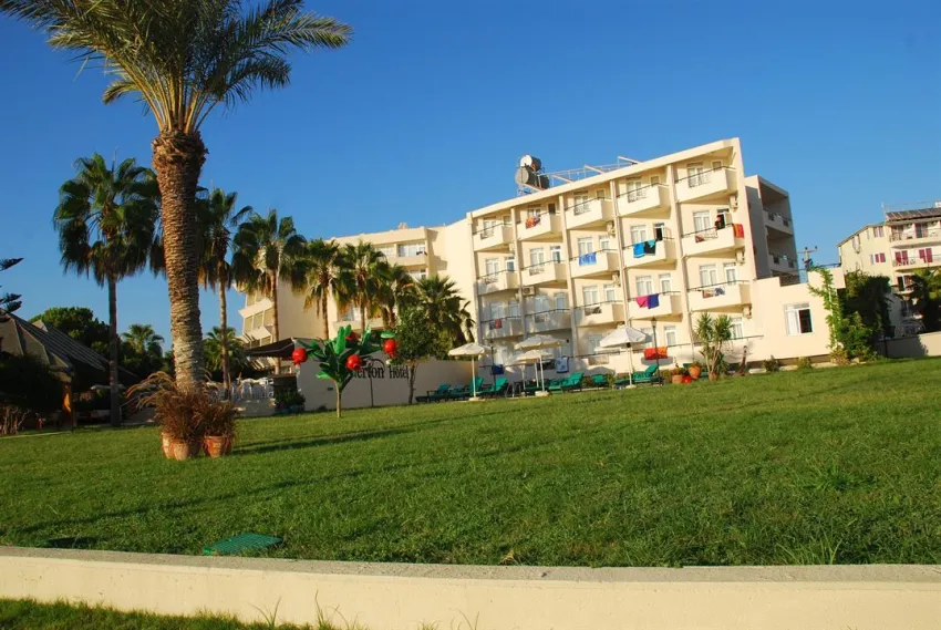 NUMA BAY EXCLUSIVE HOTEL  5*-55