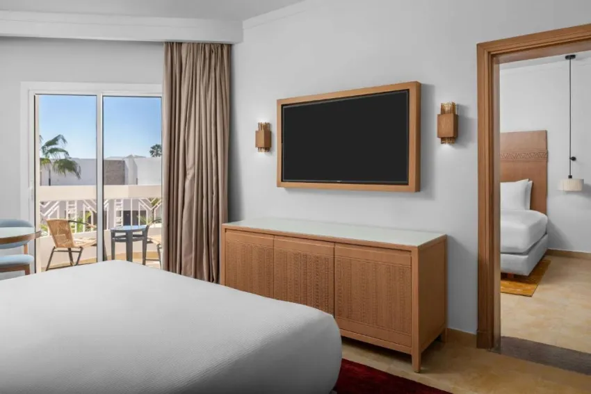 DOUBLETREE BY HILTON SHARM BAY RESORT BEACH SIDE  4*-59