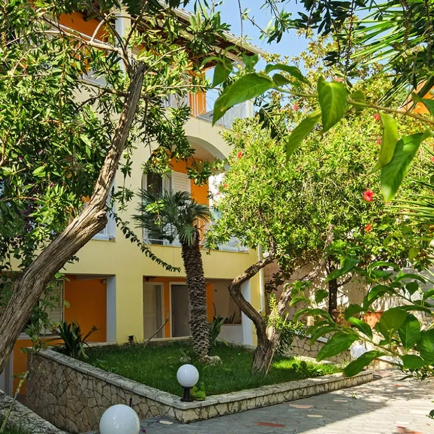 Sunrise Hotel 4*-5