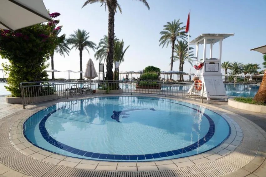 THE NORM ORIENTAL  5*-48