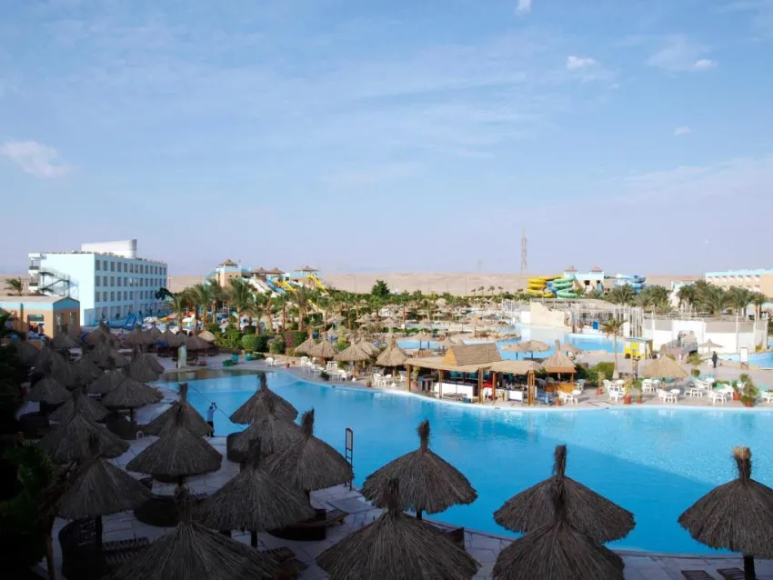 TITANIC RESORT & AQUAPARK  4*-3