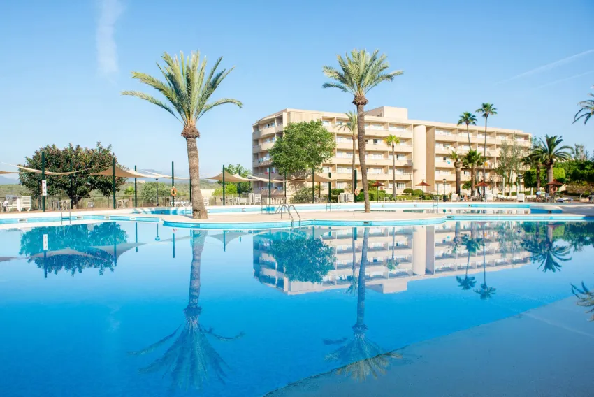 Club Cala Romani 3*-1