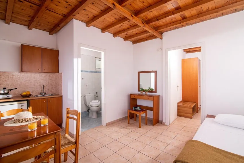 Golden Valentin 2*-19