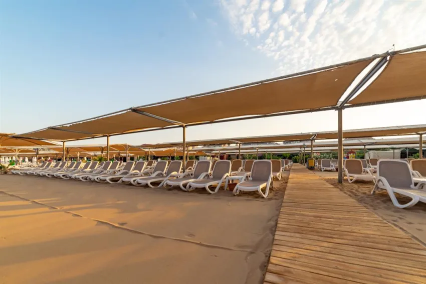 SEAMELIA BEACH RESORT HOTEL & SPA  5*-20
