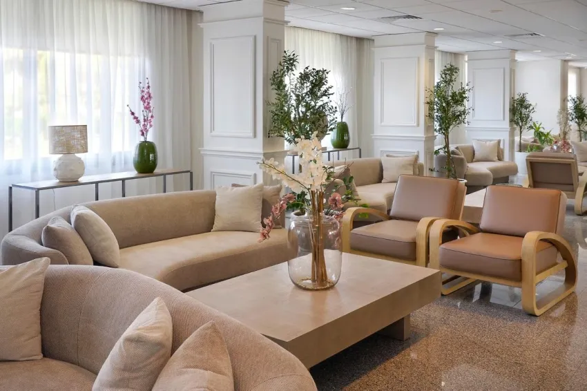 Nelia Sea Breeze 4*-23