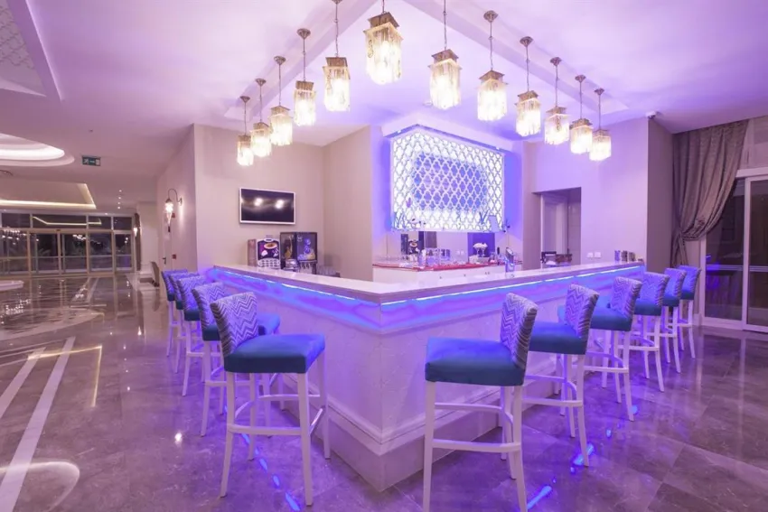 DIAMOND ELITE HOTEL & SPA (ADULTS ONLY 16+)  5*-3