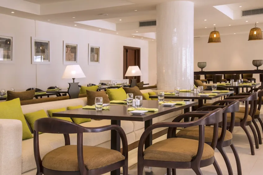 Radisson Blu Resort & Thalasso Hammamet 4*-113