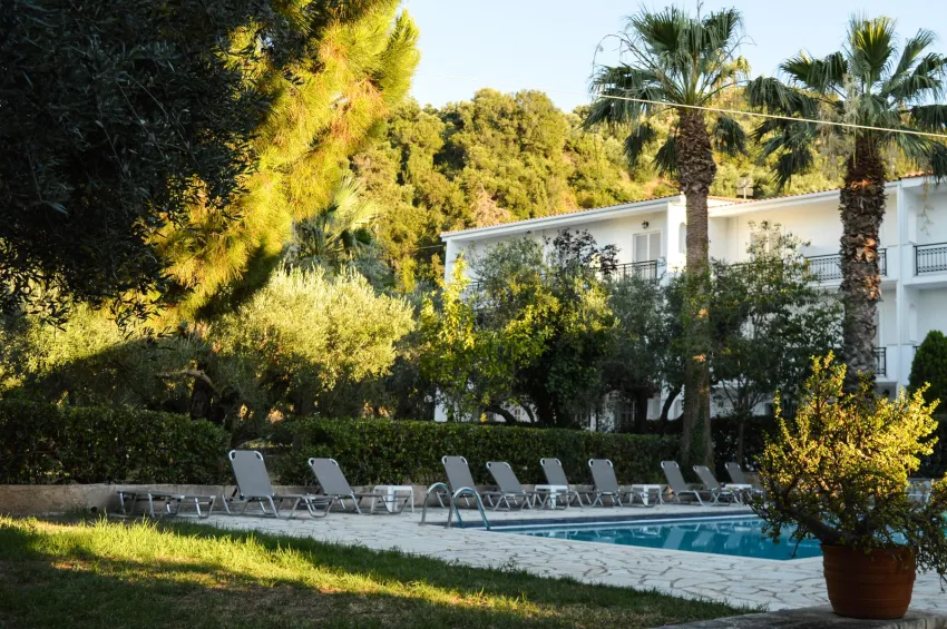 Paradise Beach Apartments 3*-7