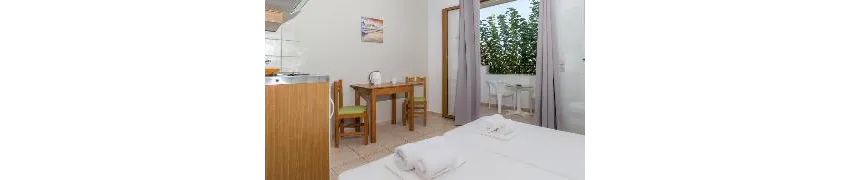 Newcastle Studios 3*-23